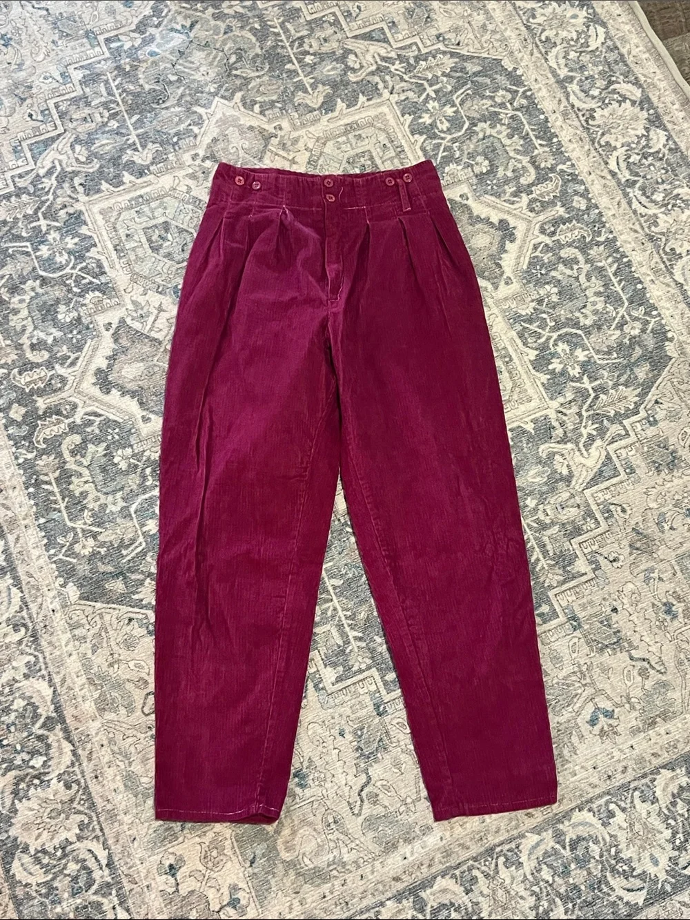 Men's Pleated Corduroy Pants in Deep Wine